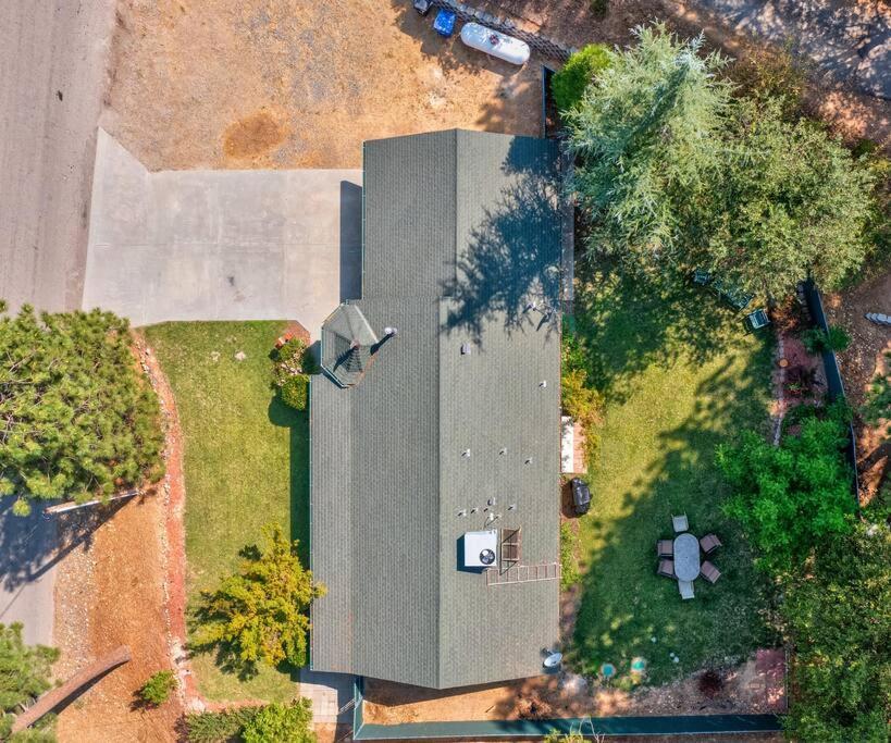 Acorn House - Charming House In Green Heaven With Pool Table With Lovely Backyard Oakhurst Εξωτερικό φωτογραφία